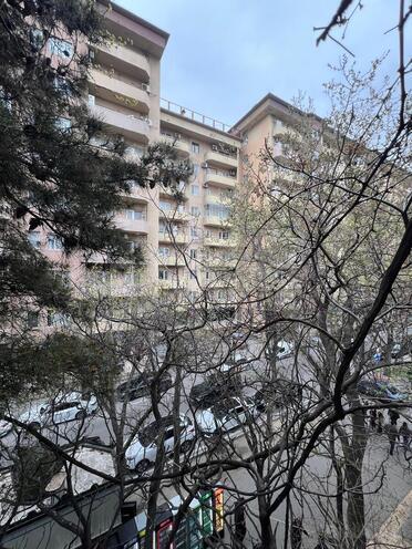 Satılır 3 otaqlı köhnə tikili 65 m², Elmlər Akademiyası m., photo 14 from 17