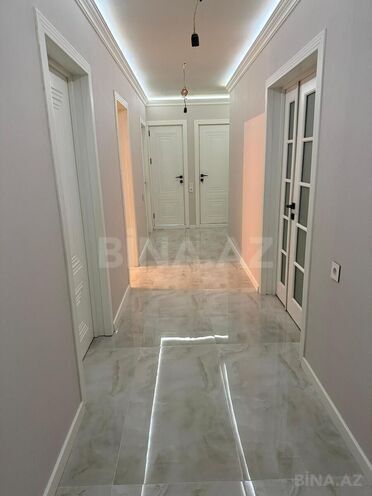 Satılır 5 otaqlı köhnə tikili 130 m², Xalqlar Dostluğu m., photo 6 from 17