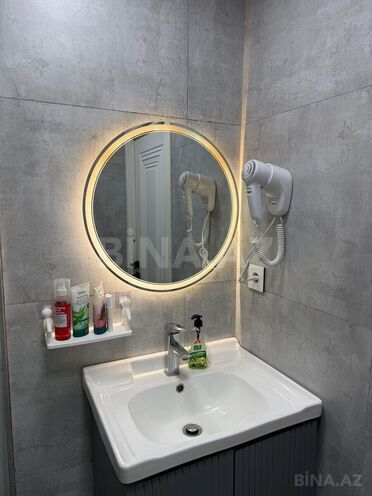 Satılır 5 otaqlı köhnə tikili 130 m², Xalqlar Dostluğu m., photo 14 from 17