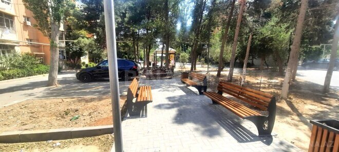 Satılır 3 otaqlı köhnə tikili 65 m², Qara Qarayev m., photo 11 from 12