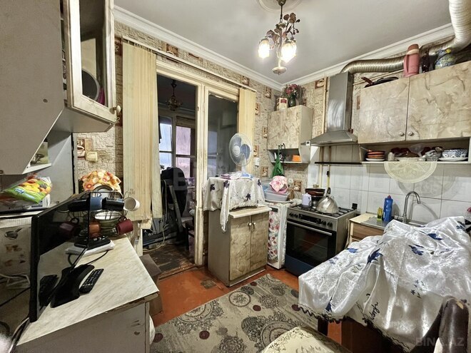 Продаётся 2-комн. вторичка 60 м², м. Ази Асланов, photo 7 from 12