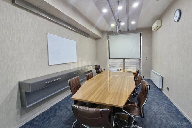 Сдаётся 8-комн. офис 285 м², м. 8 ноября, photo 12 from 20