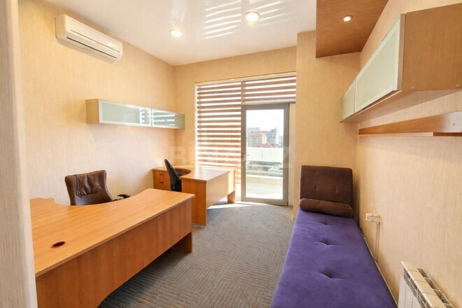 Сдаётся 8-комн. офис 285 м², м. 8 ноября, photo 7 from 20