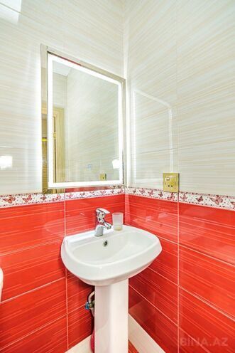 İcarəyə verilir 3 otaqlı köhnə tikili 85 m², 28 May m., photo 18 from 19