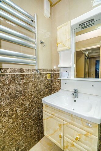 İcarəyə verilir 3 otaqlı köhnə tikili 85 m², 28 May m., photo 15 from 19