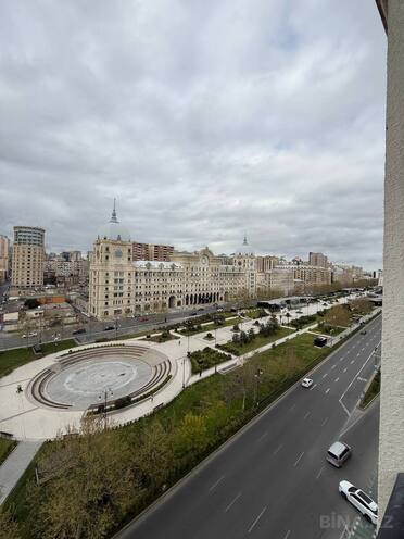 Satılır 4 otaqlı yeni tikili 250 m², Nizami m., photo 3 from 17