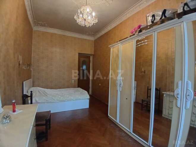 Satılır 3 otaqlı köhnə tikili 80 m², 28 May m., photo 15 from 23