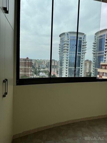 Продаётся 3-комн. вторичка 108 м², м. Низами, photo 11 from 14