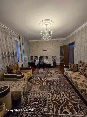 Satılır 5 otaqlı köhnə tikili 115 m², photo 1 from 12