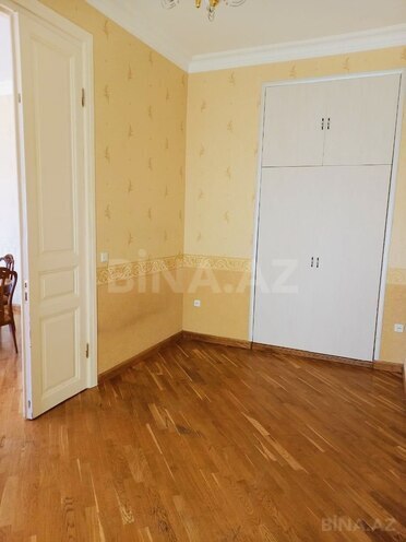 Продаётся 4-комн. вторичка 143 м², м. 28 мая, photo 21 from 22
