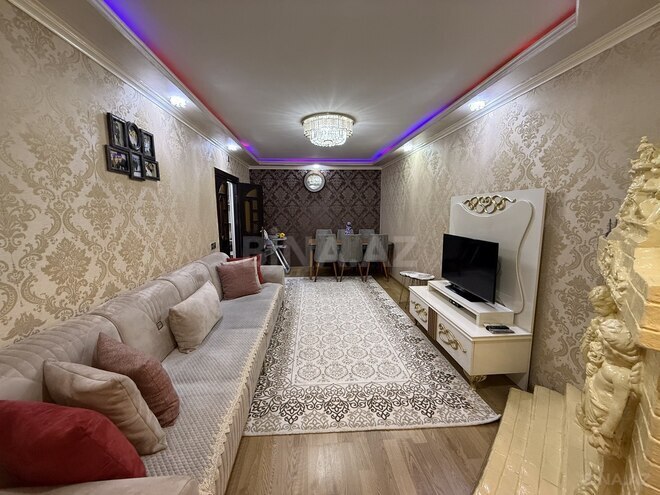 Продаётся 3-комн. вторичка 75 м², пос. 8-й километр, photo 1 from 17