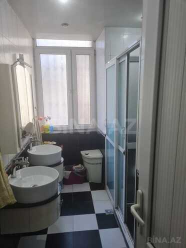 Satılır 4 otaqlı köhnə tikili 90 m², Sahil m., photo 15 from 17
