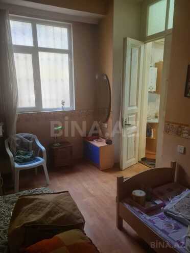 Satılır 4 otaqlı köhnə tikili 90 m², Sahil m., photo 11 from 17