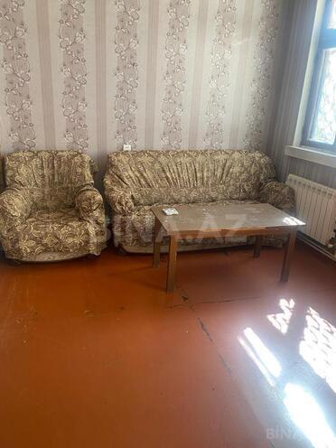 Сдаётся 4-комн. вторичка 80 м², м. 28 мая, photo 1 from 14