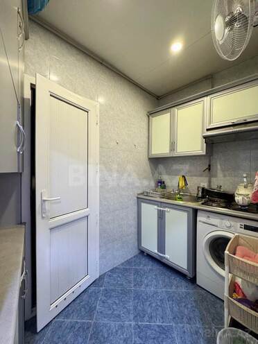 Satılır 2 otaqlı köhnə tikili 38 m², Elmlər Akademiyası m., photo 8 from 11