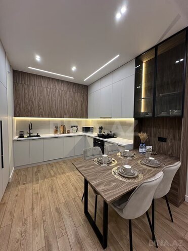 Сдаётся 3-комн. новостройка 115 м², Насиминский  р., photo 10 from 17