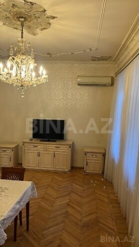 İcarəyə verilir 2 otaqlı köhnə tikili 96 m², İçəri Şəhər m., photo 4 from 14