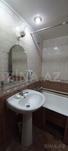 Satılır 2 otaqlı köhnə tikili 70 m², Gənclik m., photo 18 from 19