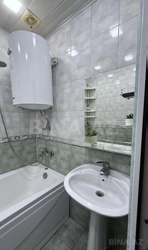 Продаётся 2-комн. вторичка 45 м², м. Ази Асланов, photo 10 from 15
