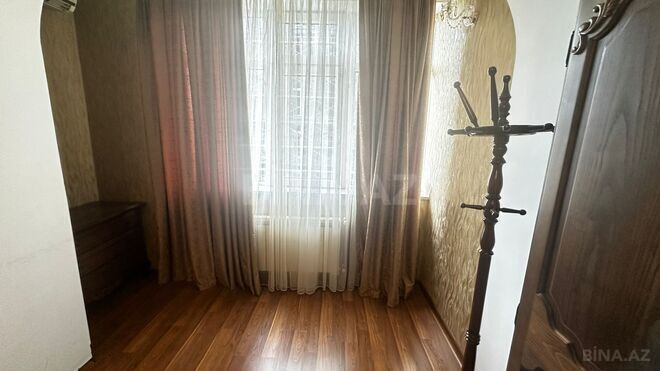 Продаётся 3-комн. вторичка 80 м², Насиминский  р., photo 8 from 19