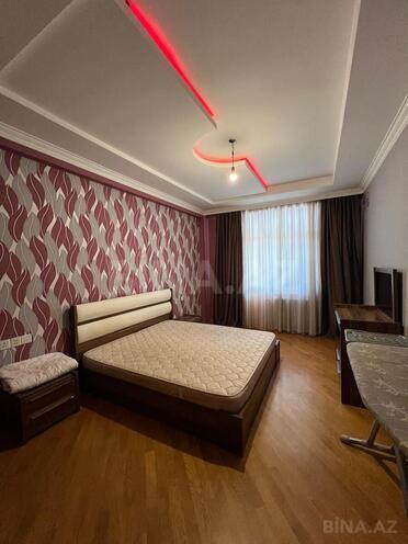 Сдаётся 4-комн. новостройка 130 м², м. 20 января, photo 3 from 13