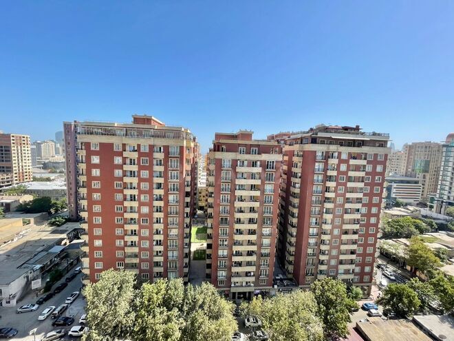 Satılır 4 otaqlı yeni tikili 217 m², 28 May m., photo 14 from 15