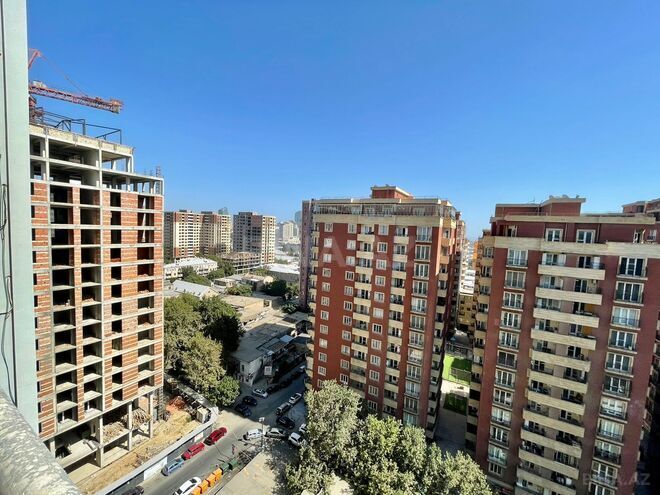 Satılır 4 otaqlı yeni tikili 217 m², 28 May m., photo 12 from 15