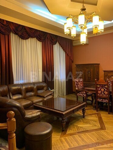 Satılır 4 otaqlı köhnə tikili 115 m², İçəri Şəhər m., photo 5 from 19