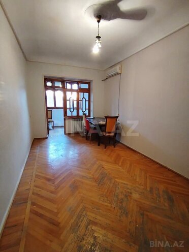 Satılır 2 otaqlı köhnə tikili 65 m², Elmlər Akademiyası m., photo 4 from 14