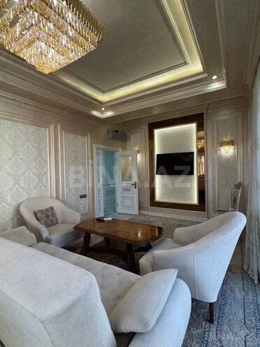 Сдаётся 2-комн. новостройка 110 м², м. 8 ноября, photo 3 from 8