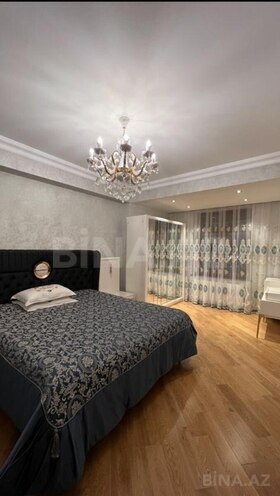 Satılır 8 otaqlı yeni tikili 250 m², Bayıl q., photo 15 from 24