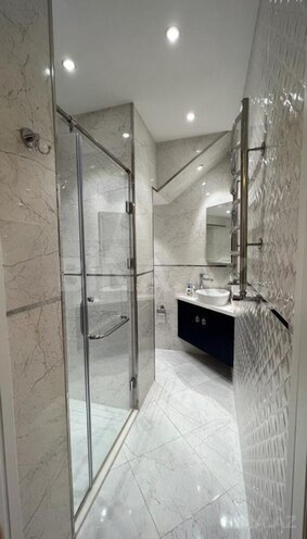 Satılır 8 otaqlı yeni tikili 250 m², Bayıl q., photo 17 from 24