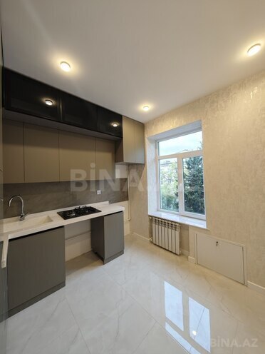 Satılır 3 otaqlı köhnə tikili 85 m², Bakıxanov q., photo 15 from 19