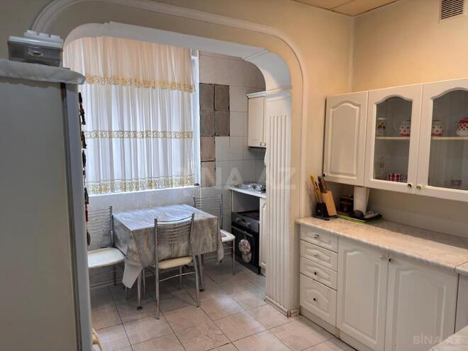 Сдаётся 4-комн. вторичка 80 м², Ясамальский р., photo 4 from 18