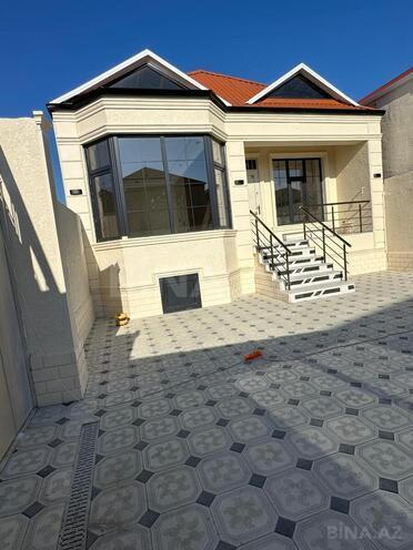 Satılır 3 otaqlı həyət evi/bağ evi 80 m², Saray q., photo 1 from 9