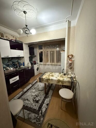 Продаётся 2-комн. вторичка 65 м², Хатаинский р., photo 3 from 13