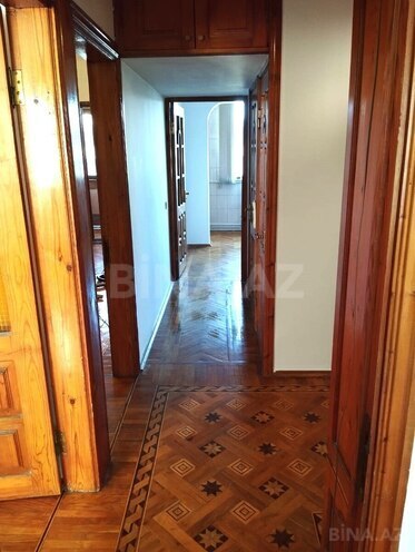 Продаётся 3-комн. вторичка 75 м², м. Халглар Достлугу, photo 6 from 19