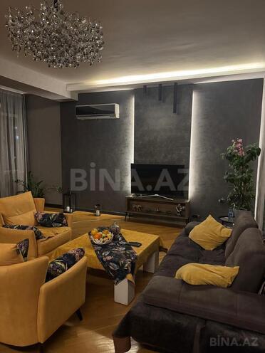 Продаётся 3-комн. новостройка 110 м², м. Иншаатчылар, photo 1 from 17