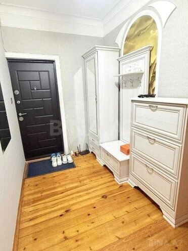 Продаётся 3-комн. вторичка 90 м², м. Мемар Аджеми, photo 9 from 10