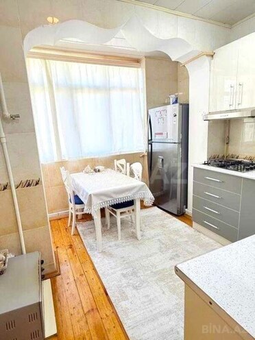 Продаётся 3-комн. вторичка 90 м², м. Мемар Аджеми, photo 5 from 10