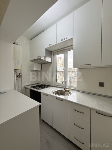 Продаётся 2-комн. вторичка 41 м², м. Нариман Нариманов, photo 3 from 11