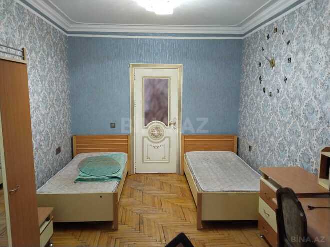 Сдаётся 4-комн. вторичка 120 м², м. 20 января, photo 8 from 18