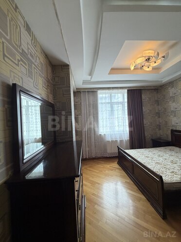 Сдаётся 4-комн. новостройка 180 м², м. Низами, photo 13 from 19