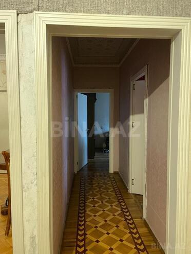 Satılır 5 otaqlı köhnə tikili 120 m², Azadlıq Prospekti m., photo 9 from 13