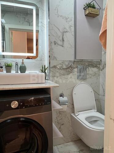 Продаётся 3-комн. вторичка 60 м², м. Нефтчиляр, photo 12 from 13