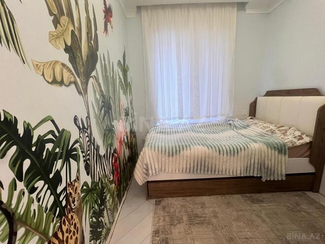 Продаётся 3-комн. вторичка 60 м², м. Нефтчиляр, photo 11 from 13