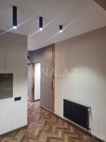 Продаётся 2-комн. вторичка 65 м², Хатаинский р., photo 9 from 18