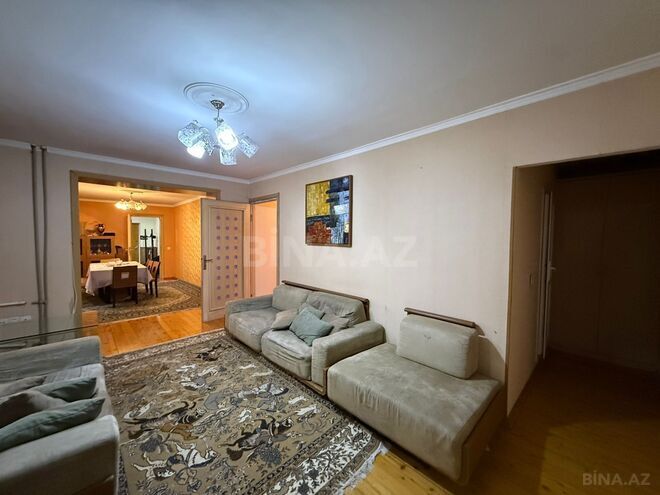 Продаётся 4-комн. вторичка 80 м², м. Элмляр Академиясы, photo 7 from 10