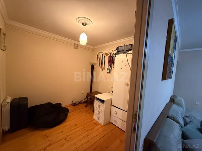 Продаётся 4-комн. вторичка 80 м², м. Элмляр Академиясы, photo 8 from 10