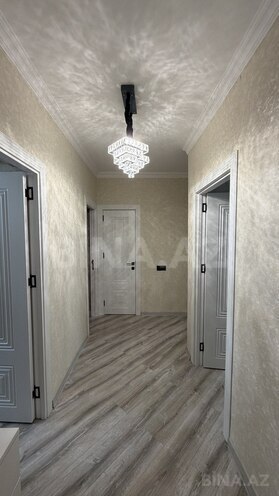 Продаётся 3-комн. вторичка 75 м², пос. Бакиханова, photo 1 from 16
